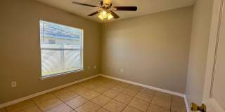 Beautiful 3-Bedroom Home with Open Layout – Priced to Rent Fast! Gallery 14