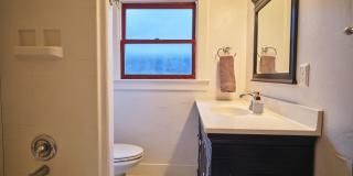 Charming 3 Bedroom in Historical Tower District Gallery 35