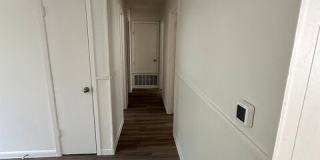 6005 South 1st Street Gallery 9
