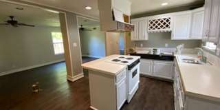 1107 Esma - Greenville Gallery 11