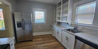 3-bedroom home located in the heart of Fairhaven! Gallery 4