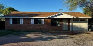 945 East Weymouth Street Gallery 1