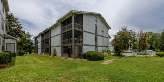 6519 W. Newberry Rd #207 Gallery 1