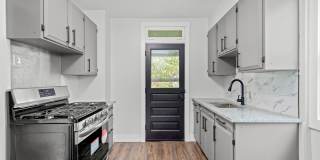 Beautiful 3 bedroom home in Beechview available March 15! Gallery 1