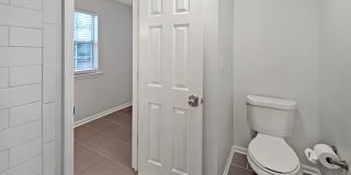 COMING SOON: Beautifully Updated 2/2.5 Townhome Near Truist Park Gallery 39