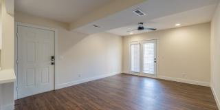 Highland Park Gallery 22