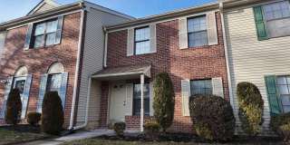 53 Greenwich Dr Gallery 1