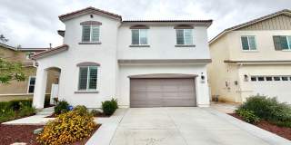 Modern 5 Bedroom 3 Bathroom Home in Tierra Del Sol with INCLUDED Solar & Low-Maintenance Living Gallery 1
