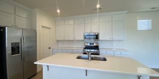 SPACIOUS HOME AVAILABLE IN DESERT COLOR! Gallery 12