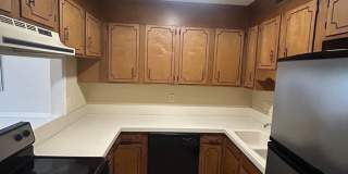 Convenient & Cozy 2BR Townhome Off Hwy 127 Gallery 1