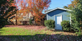 Spacious Home in West Salem Hills with Washer/Dryer Included ~ Burley Hill 943 Gallery 1