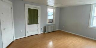 Awesome building in a super convenient neighborhood! Gallery 3