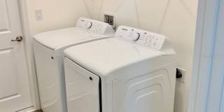 21475 SEATON AVENUE Gallery 35