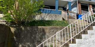 AVAILABLE AUGUST - Traditional 3+ Bedroom Home Located in Mt. Washington! Gallery 1