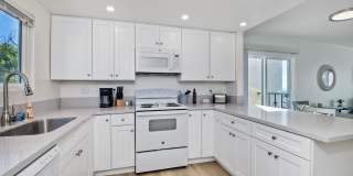 6675 Paseo Del Norte Gallery 6