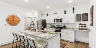 Riley Crossing at Gateway Park Apartments Gallery 39