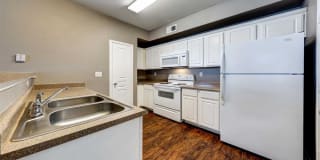 Nine on Shoreline Gallery 29