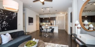 Gateway Chastain Gallery 7