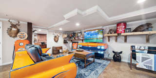 121 Grace Trace Gallery 103