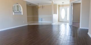Five Bedroom Home with attached garage-Available Now!!!! Gallery 5