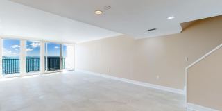 2100 OCEAN Drive Gallery 28
