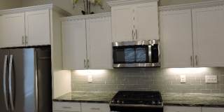 6 YR old Modern Farmhouse designed 3BR/2BA Plus Office Gallery 7
