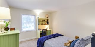 Windsor Ridge at Westborough Gallery 19
