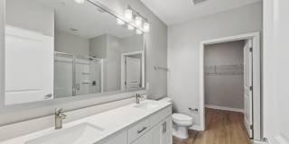 Mosby at Bridge Street Gallery 12