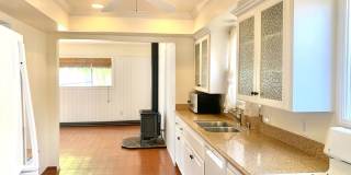 Lovely 3/2 Home with separate 1/1 studio space in Coronado Village Lovely 3/2 Home with separate 1/1 studio space in Coronado Village Gallery 6