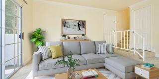 Summit At Warner Center Gallery 112