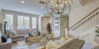 Upgraded Lincoln Crossing Oasis | Walking distance to MANY ammenities Gallery 8