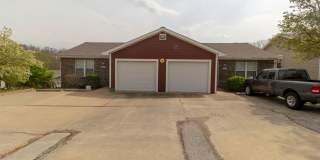 Southeast Three Bedroom Duplex Gallery 1