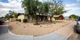 1622 E Del Rio Dr Gallery 3