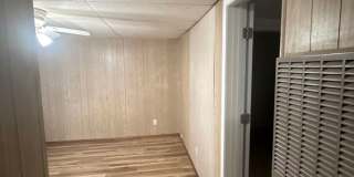 809 Spruce Ave Gallery 18