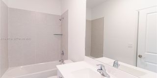 12133 Northwest 23rd Court Gallery 10