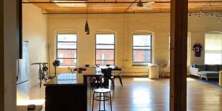 Lee Lofts Gallery 18