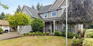 Desirable Oregon City / Luxury Home, High End Amenities, Central Air, Central Vac, Tank-less Hot Water & More! Gallery 4