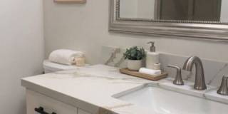 1242 S Barrington Ave Gallery 13