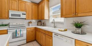353 BAY ARBOR Gallery 8