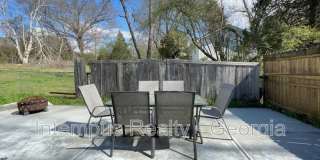 633 White St Gallery 34