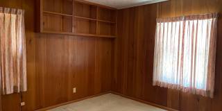 Cute & Retro 3 Bedroom Home in Midtown w/ Garage! Gallery 8