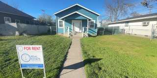 Single Family 2 Bedroom 1 Bath Home on Large Fenced Lot Gallery 1