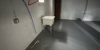 121 Jones St Gallery 24