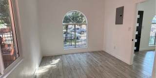 5325 Latham Gallery 14