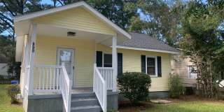 2 Bedroom 1 Bath SFH in Wilmington!! Gallery 1