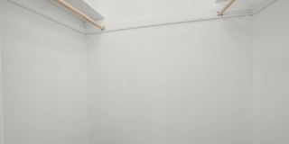6128 South Ingleside Ave. Gallery 8