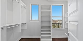1817 N ST MARYS ST Gallery 22