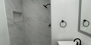 607 E Monterey Street Gallery 17