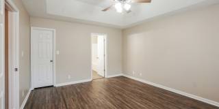 951 Roedeer Drive Gallery 13