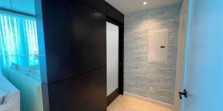 6799 Collins Ave Gallery 7